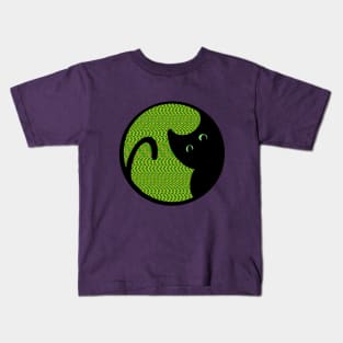 Black Cat with green eyes Kids T-Shirt